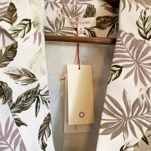 Solitaire Linen Palm Frond Floral Blazer - Picture 5 of 7